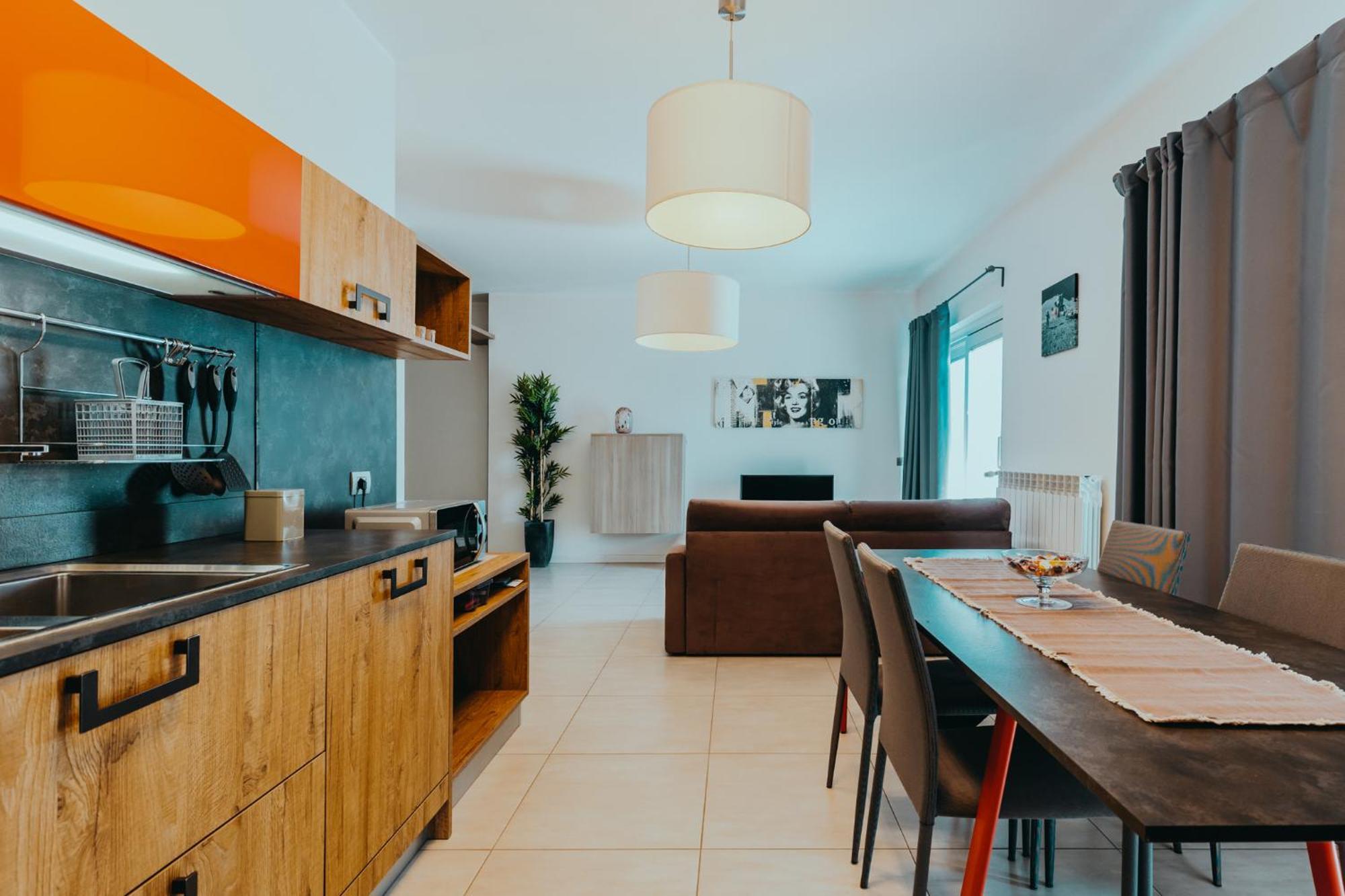 The Attico Apartment Padenghe sul Garda Luaran gambar